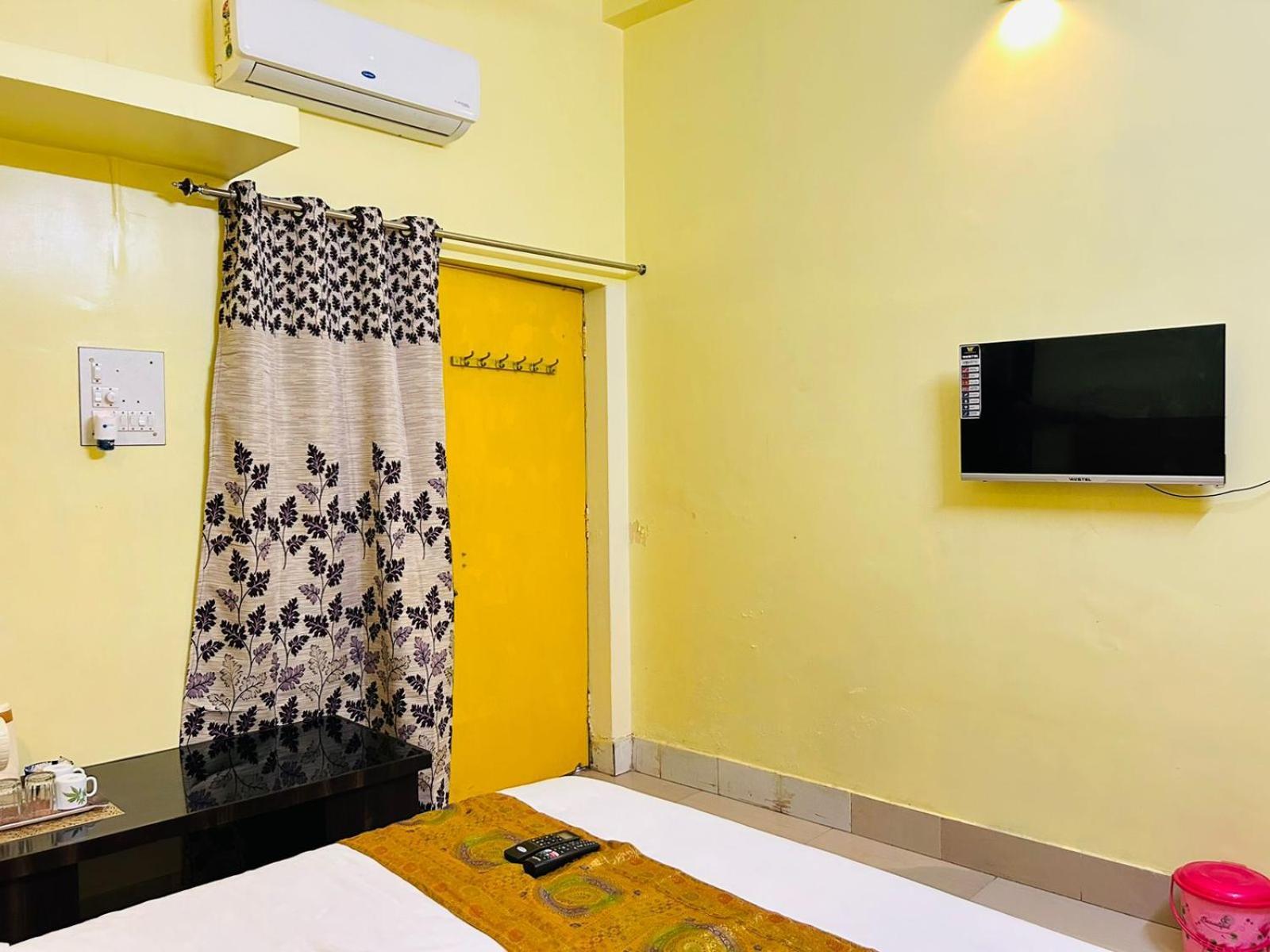 Shankar Vilaas -A Boutique Stay Forigners Choice Near Ghats And Temples バラナシ エクステリア 写真